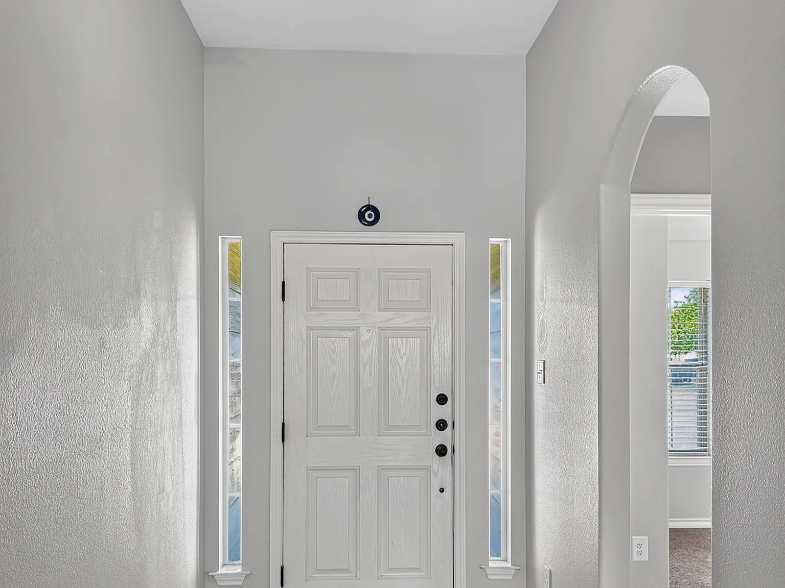3 bed, 1384 sqft, $1,900 — Photo 4