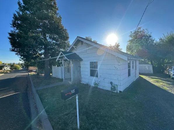 547 Uerlings Ave, Klamath Falls, OR 97601