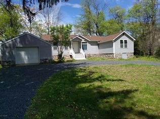 585 Fawn Rd, East Stroudsburg, PA 18301