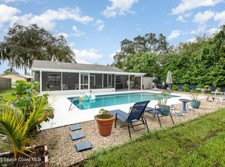 1725 Valley Forge Dr, Titusville, FL 32796