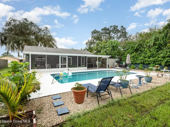 1725 Valley Forge Dr, Titusville, FL 32796