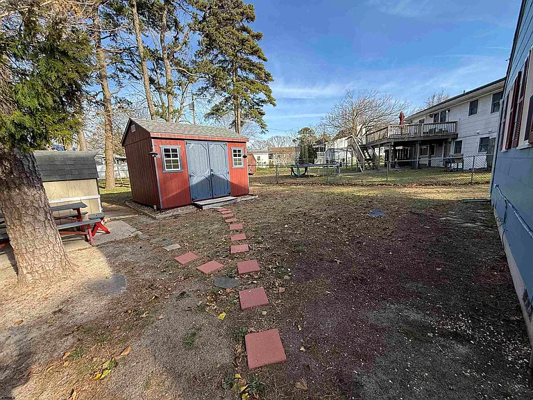 230 Bethel Rd — Photo 23