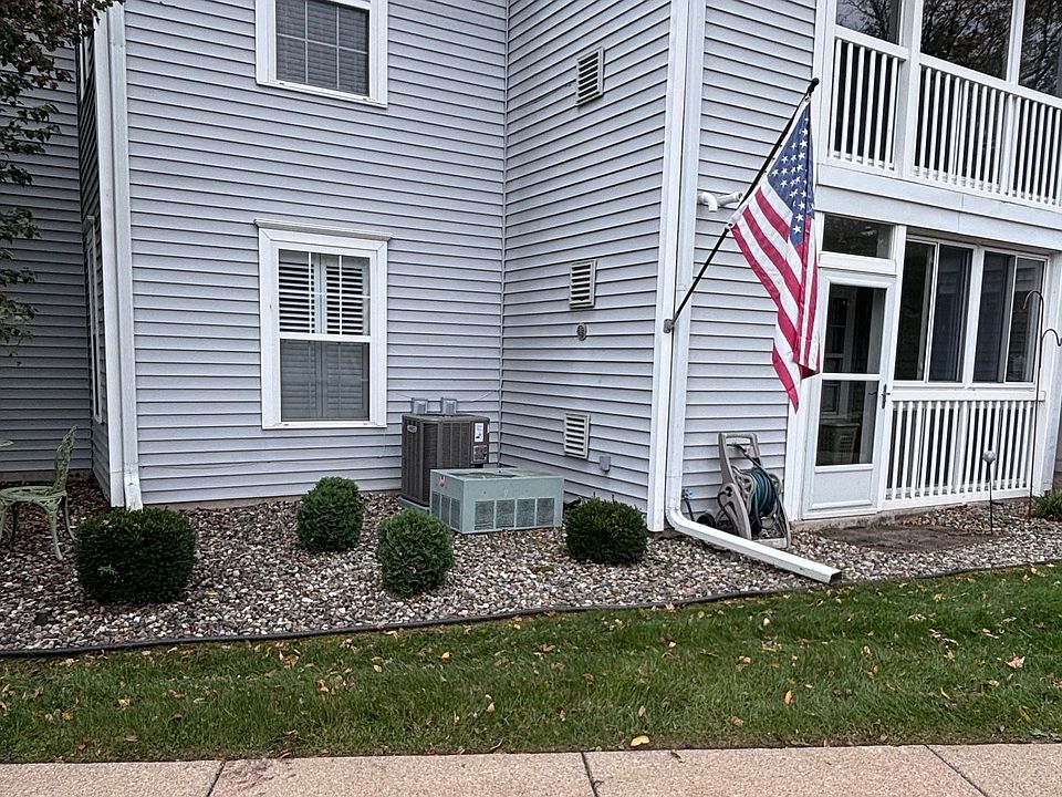 1st image of 349 Westbrook Ct