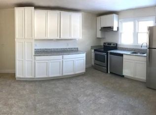 84 Sunset Rd, Gardner, MA 01440