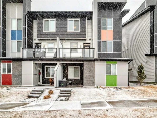 245 E Redstone Walk NE #202, Calgary, AB T3N 1M6