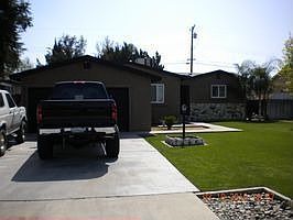 Home for Sale in Bakersfield, California $85,900