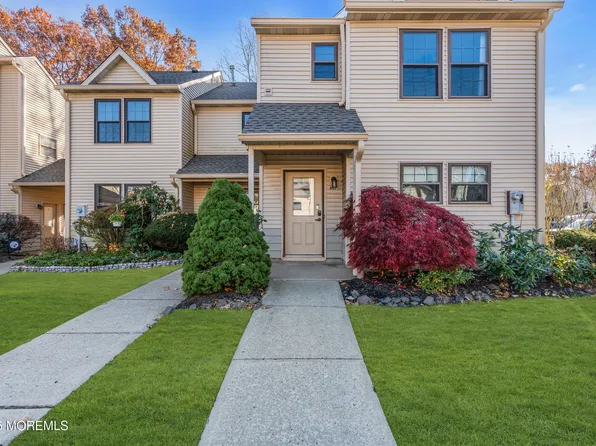 807 Begonia Court, Jackson, NJ 08527