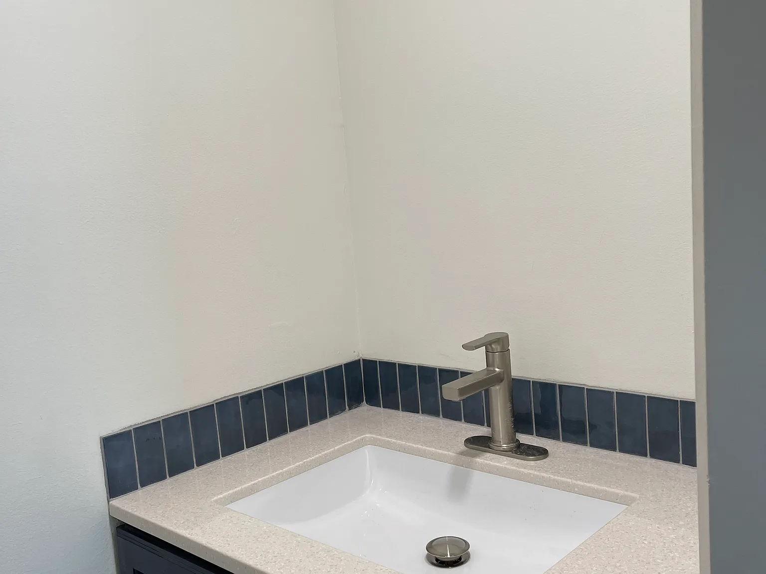 2 bed, 1.5 bath, 1400 sqft, $2,500 — Photo 3