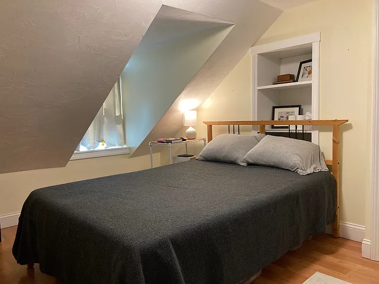 bedroom 2, 2nd floor