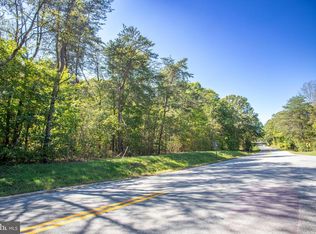 Richmond Hwy #1, Gladstone, VA 24553