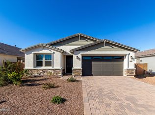 8046 N 54th Ln, Glendale, AZ 85302