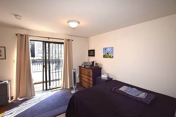 Rented by Street Realty Brokerage LLC | media 22