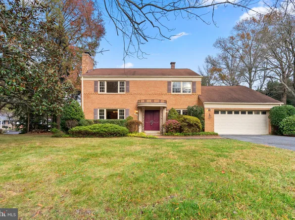 13501 Colefair Dr, Silver Spring, MD 20904