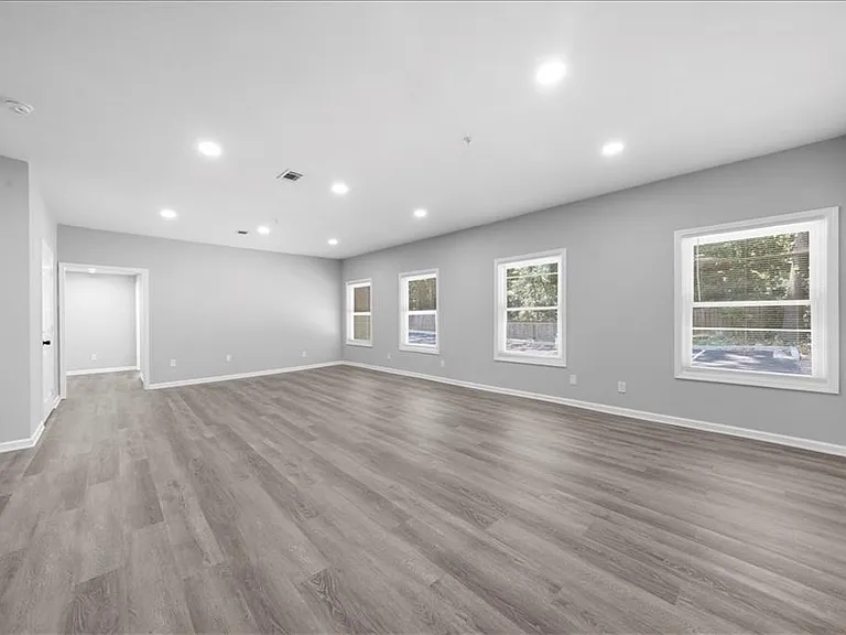 5399 Northland Dr NE #303 — Photo 7