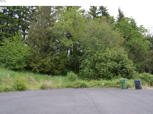 Richards Dr #7, Rainier, OR 97048