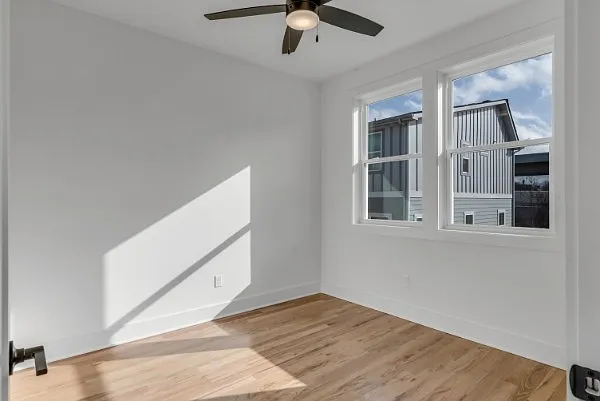 4910 Delaware Ave #C — Photo 19