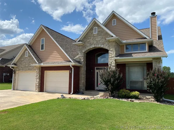 922 Magnolia Dr, Ada, OK 74820