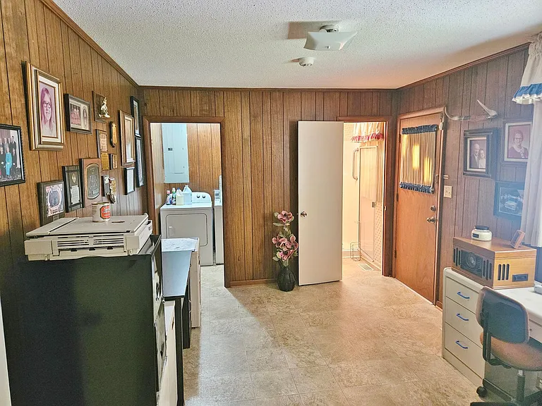 725 County Road 606 — Photo 10
