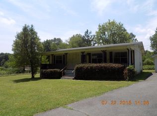 1213 Caylor Dr, Dalton, GA 30721