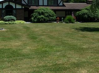 7321 Maple Rd, Frankenmuth, MI 48734