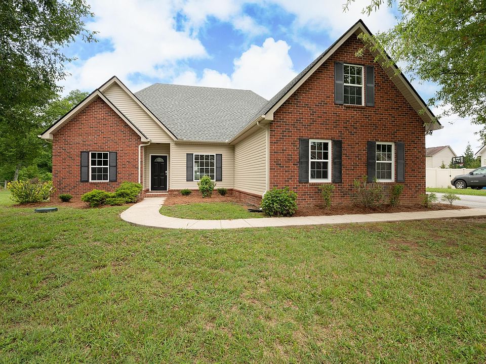 1st image of 409 Long Creek Dr