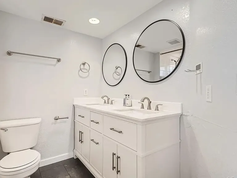 4145 E 119th Pl — Photo 13