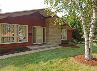 2126 Fremont Ave, Madison, WI 53704