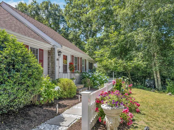 36 Helmsman Drive, Yarmouth Port, MA 02675