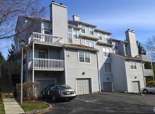 1 Hedgerow Dr #57, Englewood, NJ 07631