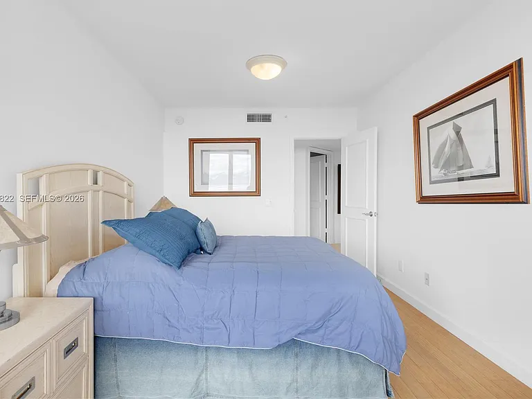 21055 Yacht Club Dr #2310 — Photo 16