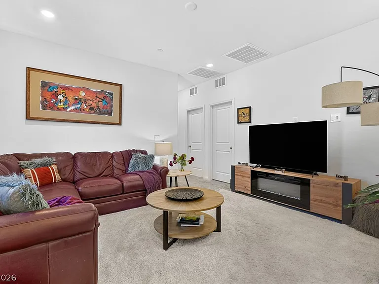 1583 Pacific Baza St — Photo 19