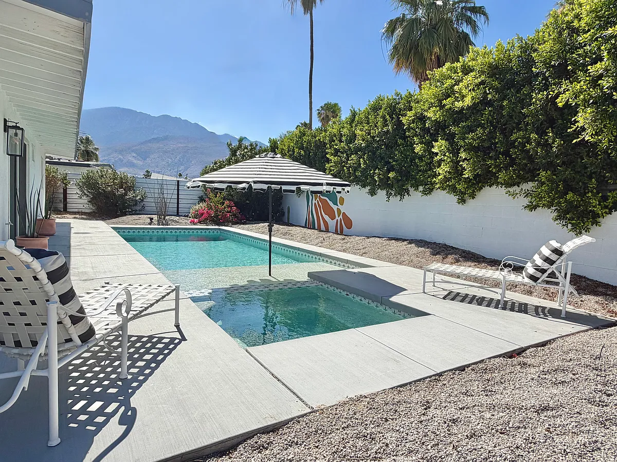 Building Photo - 4038 E Paseo Luisa