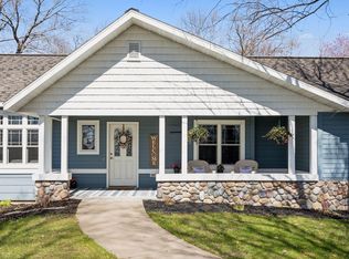 729 220th St, Osceola, WI 54020