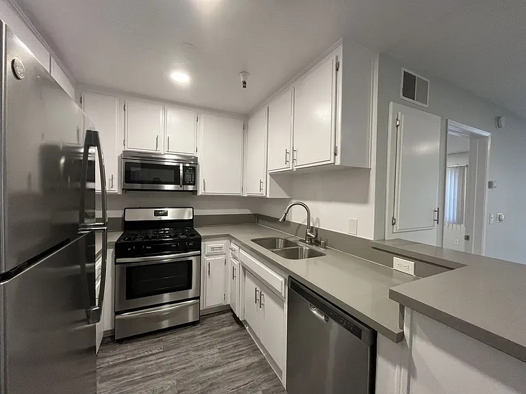 4378 Sepulveda Blvd — Photo 8