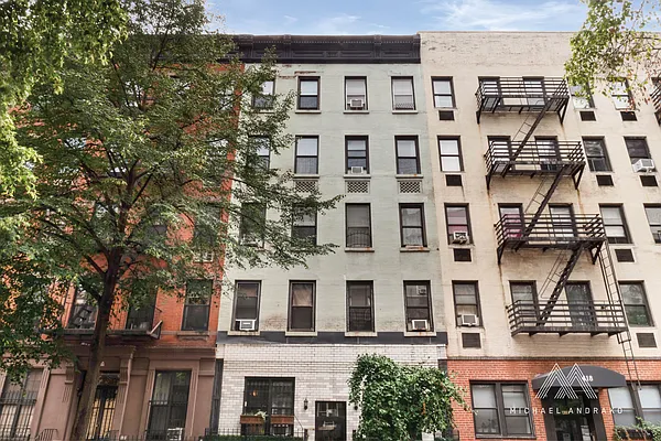 Rented by Cooper & Cooper Real Estate | media 21