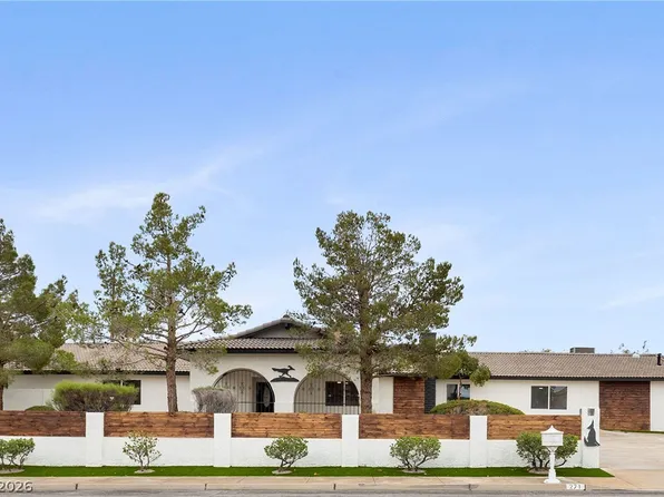 271 E Middleton Dr, Henderson, NV 89015