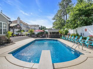 120 Swordfish Rd, Manahawkin, NJ 08050