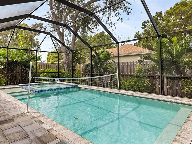 4360 Iola Dr — Photo 40