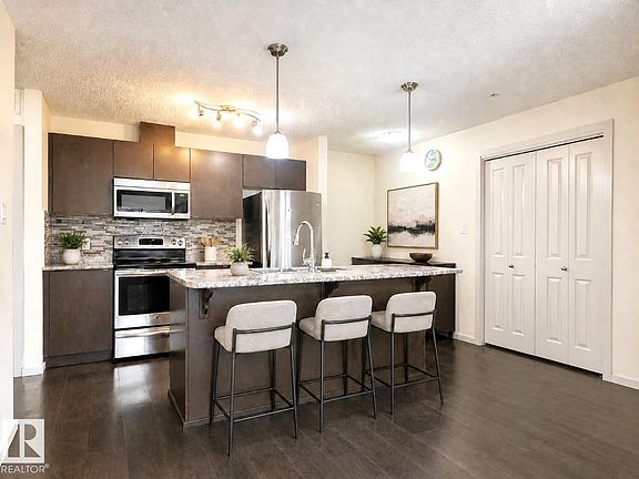 3rd image of 344 Windermere Rd NW #119