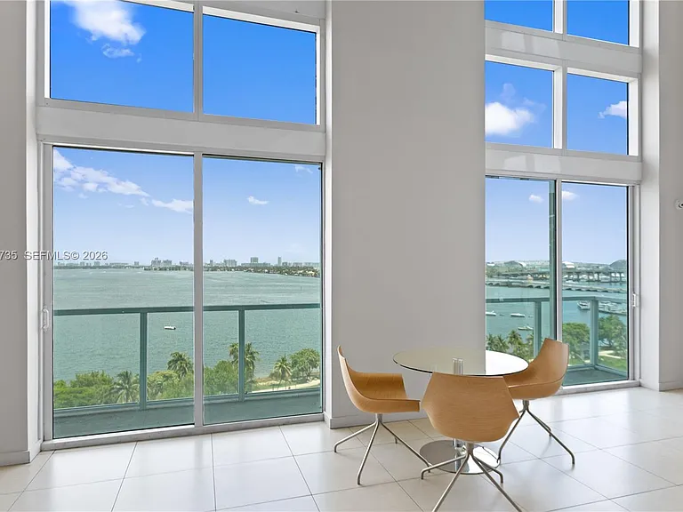 1900 N Bayshore Dr #715 — Photo 42