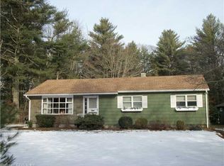 425 Beach Pond Rd, Voluntown, CT 06384