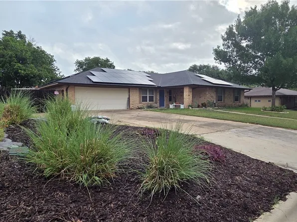 205 Red Oak Dr, Harker Heights, TX 76548