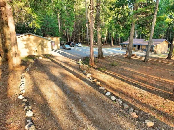 1127 Cassill Mine Rd, Georgetown, CA 95634