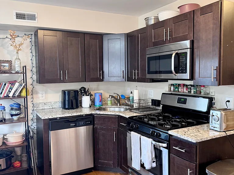 171 Thorndike St #2 — Photo 2