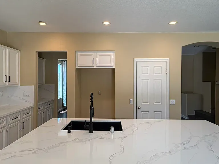 6338 Bluebell St — Photo 5