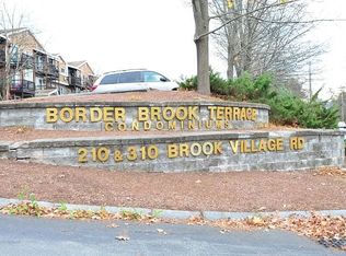 210 Brook Village Rd APT 28, Nashua, NH 03062