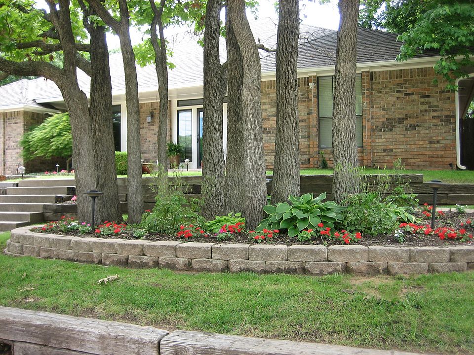 2nd image of 305 Crown Colony Rd