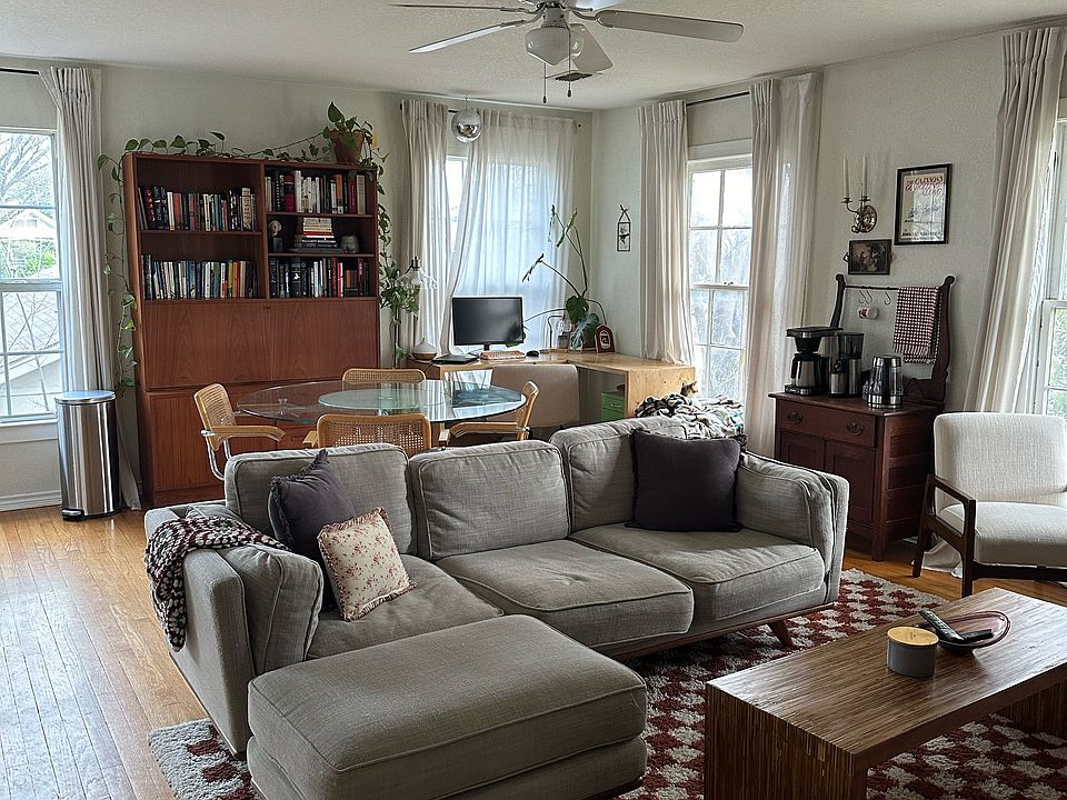 Living room with current wall paint.