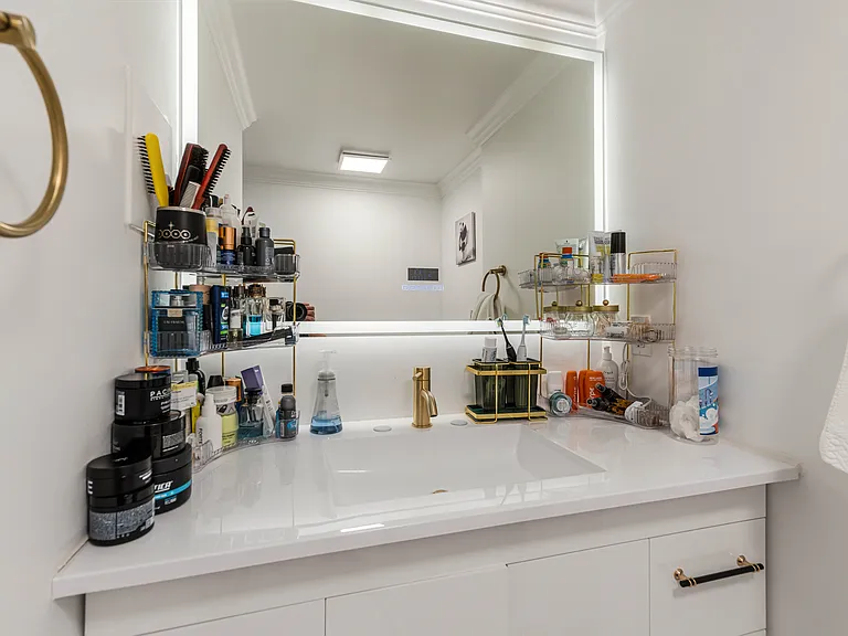 321 S San Vicente Blvd #903 — Photo 14