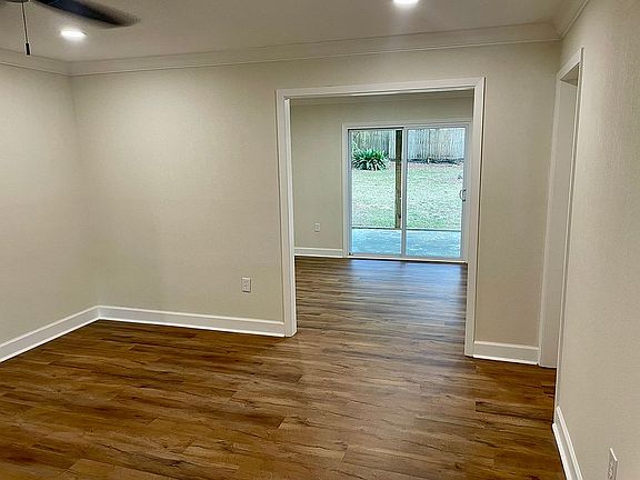 5th image of 106 Murial St